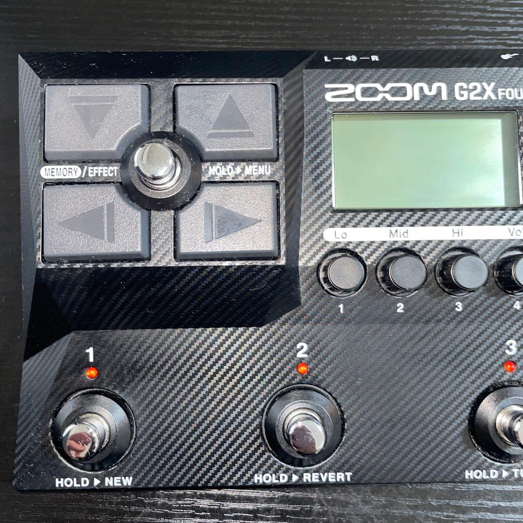 ZOOM ズーム G2X FOUR ギターマルチエフェクター