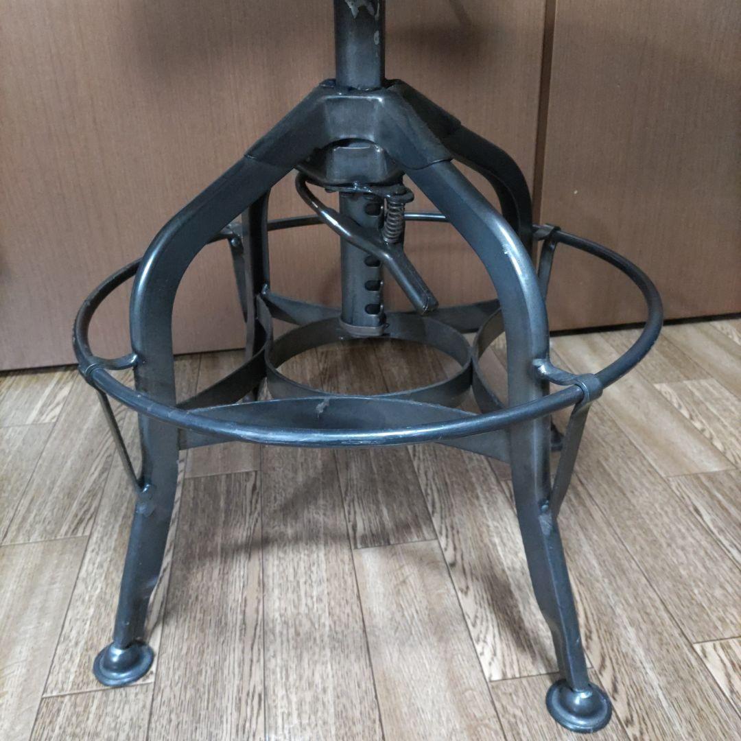 クラッシュゲート　椅子　回転式　高さ調整可能