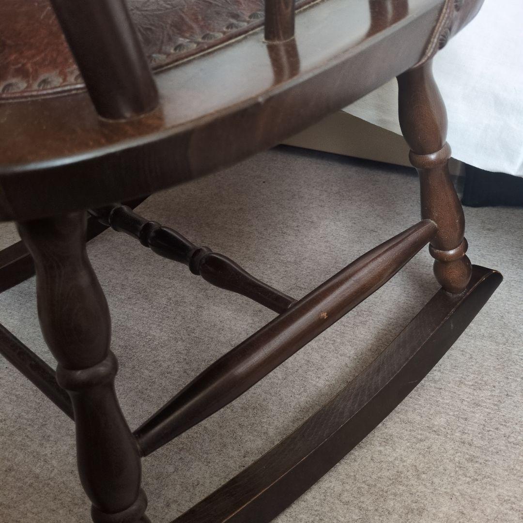 レトロ　ロッキングチェア 革張り