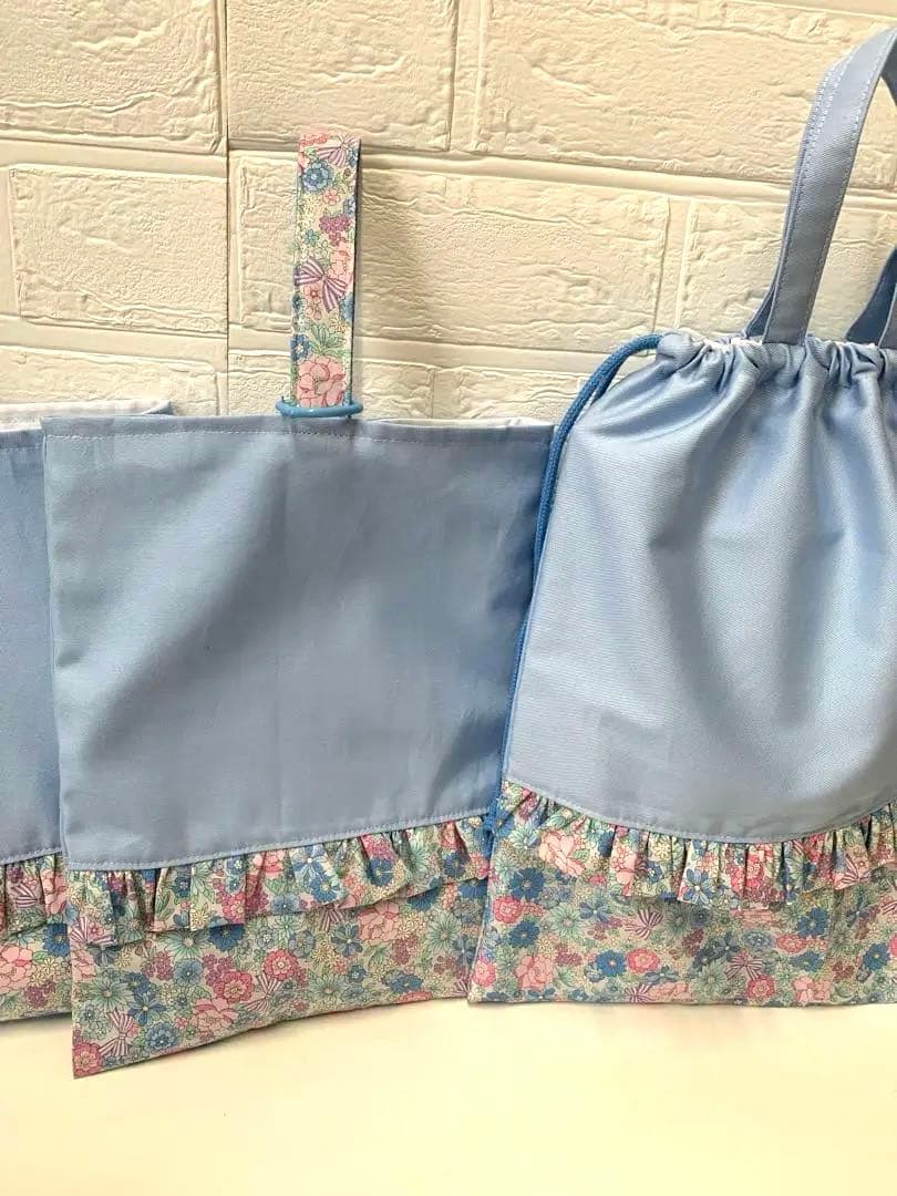 5点セット　リボン花柄　レッスンバッグ　上履き袋　体操袋　巾着　お弁当袋