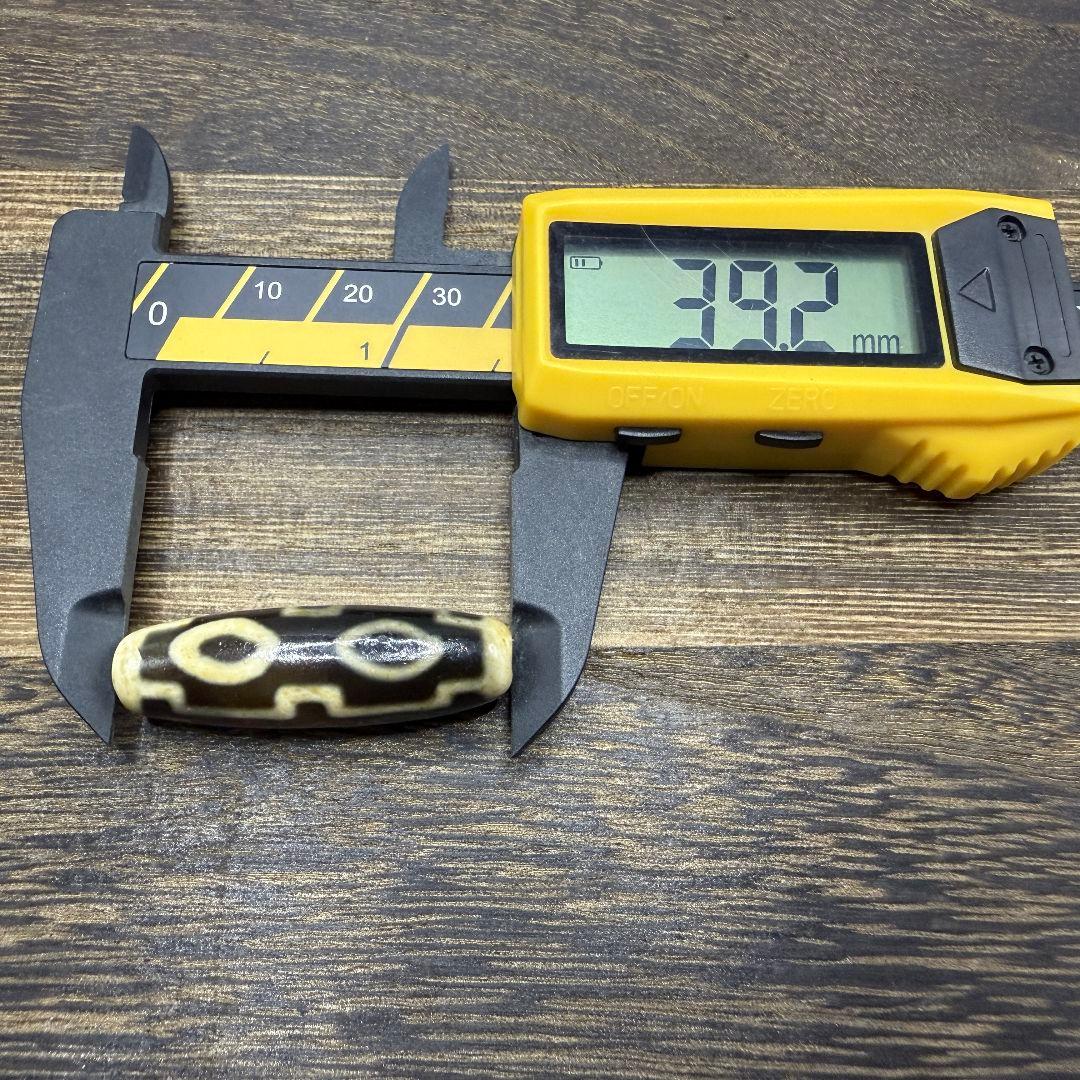 L068 壇城仏四眼希少天珠瑪瑙茶珠開運魔除け