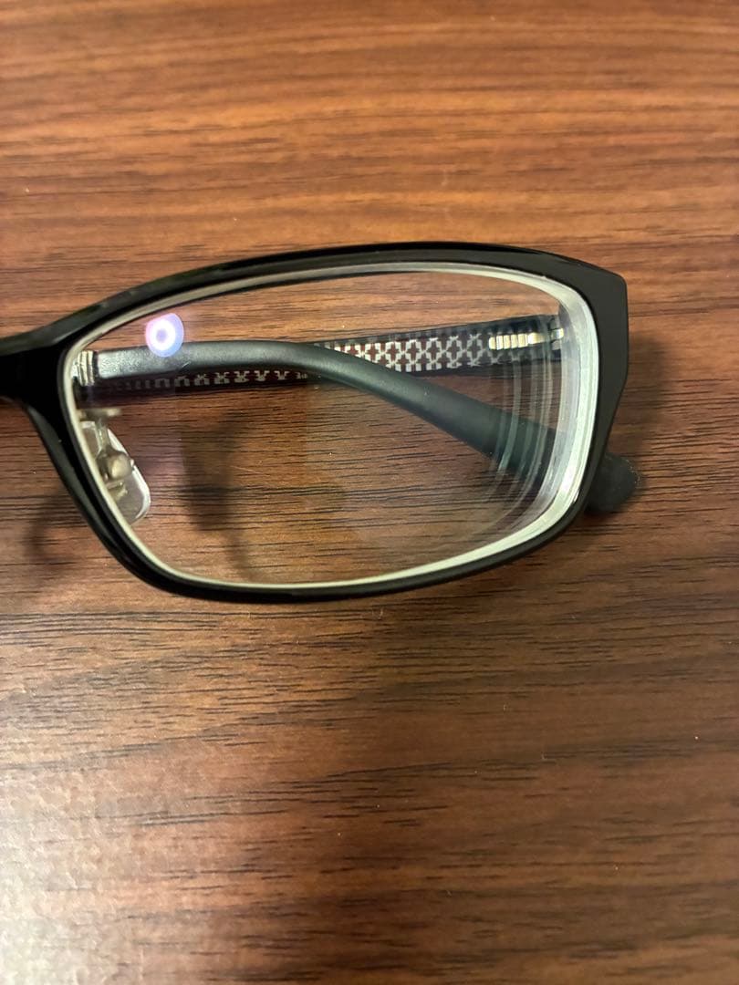 黒縁メガネ(度入り)細身のフレーム