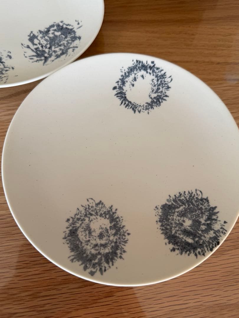 ニコライバーグマン　有田焼プレート　新品未使用　シリアルナンバー入り　Sサイズ