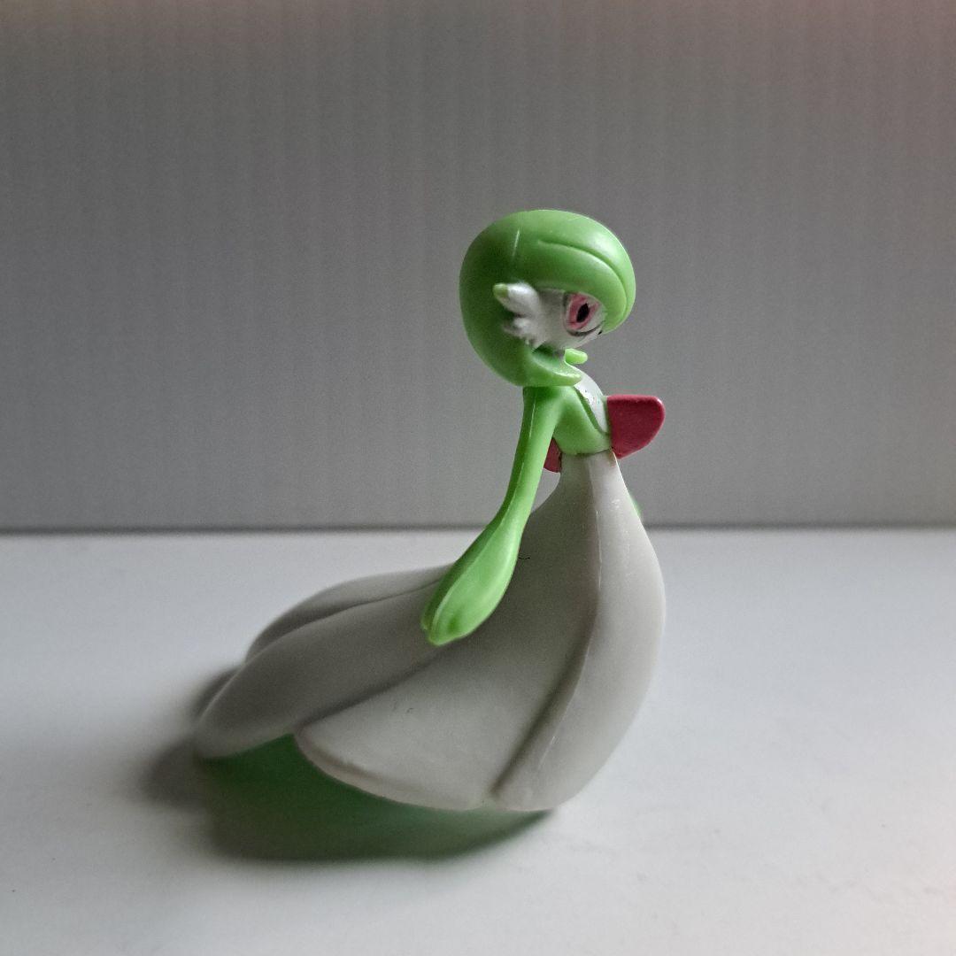 サーナイト ポケモン フィギュア レトロ レア 昔 希少 グッズ ティー