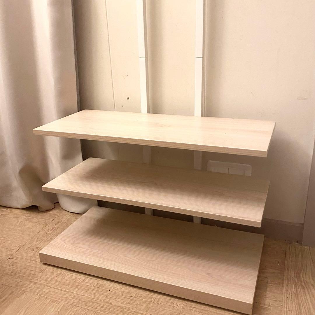 突っ張り壁面　TVラック