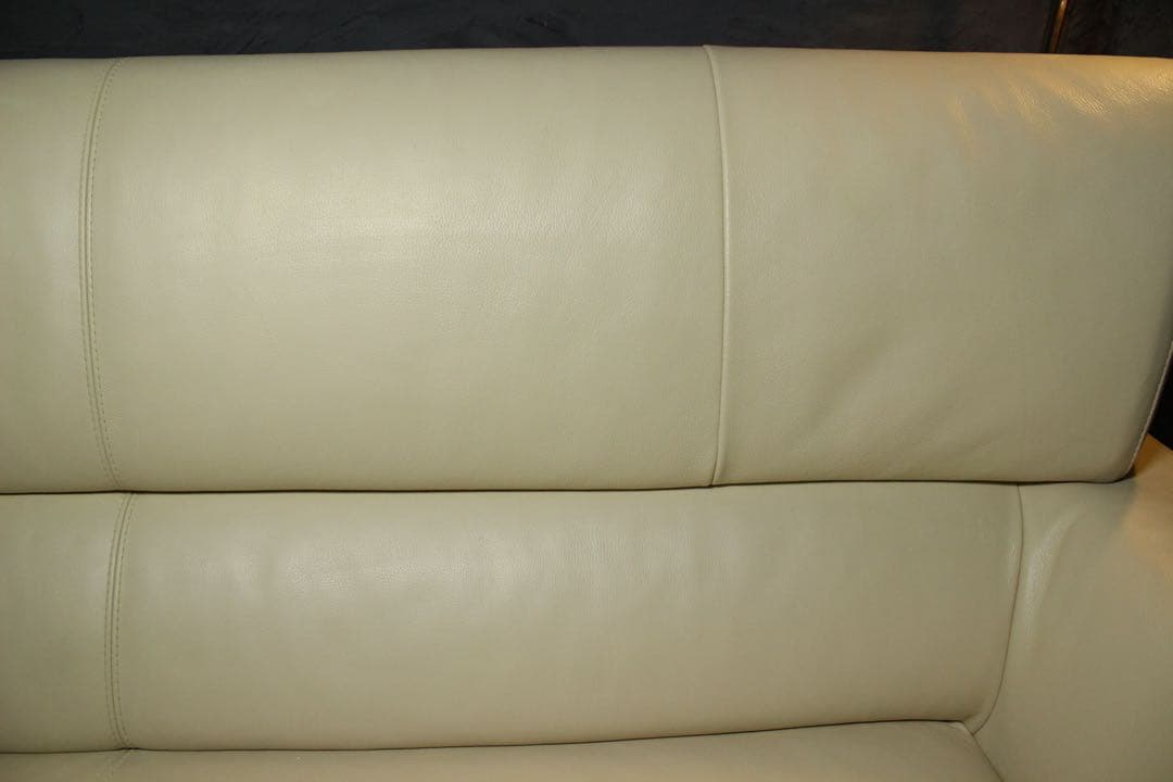 首都圏送無料〜M gallery40万前後 本革ソファ オットマン クリーム白