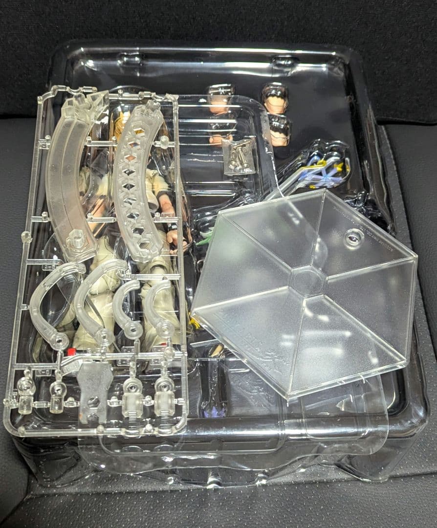 キングダムハーツ　ロクサス　プレイアーツ改　開封済み