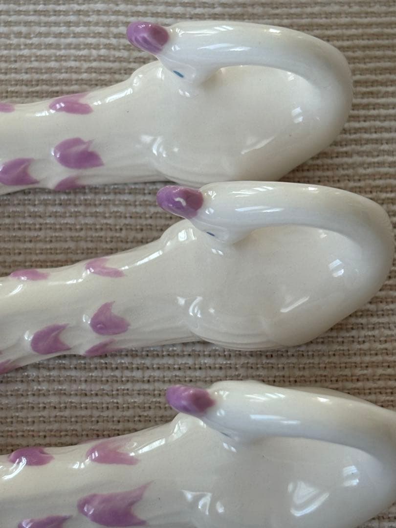 フランスアンティーク カトラリーレスト ピンク色の羽のクジャク 6個セット