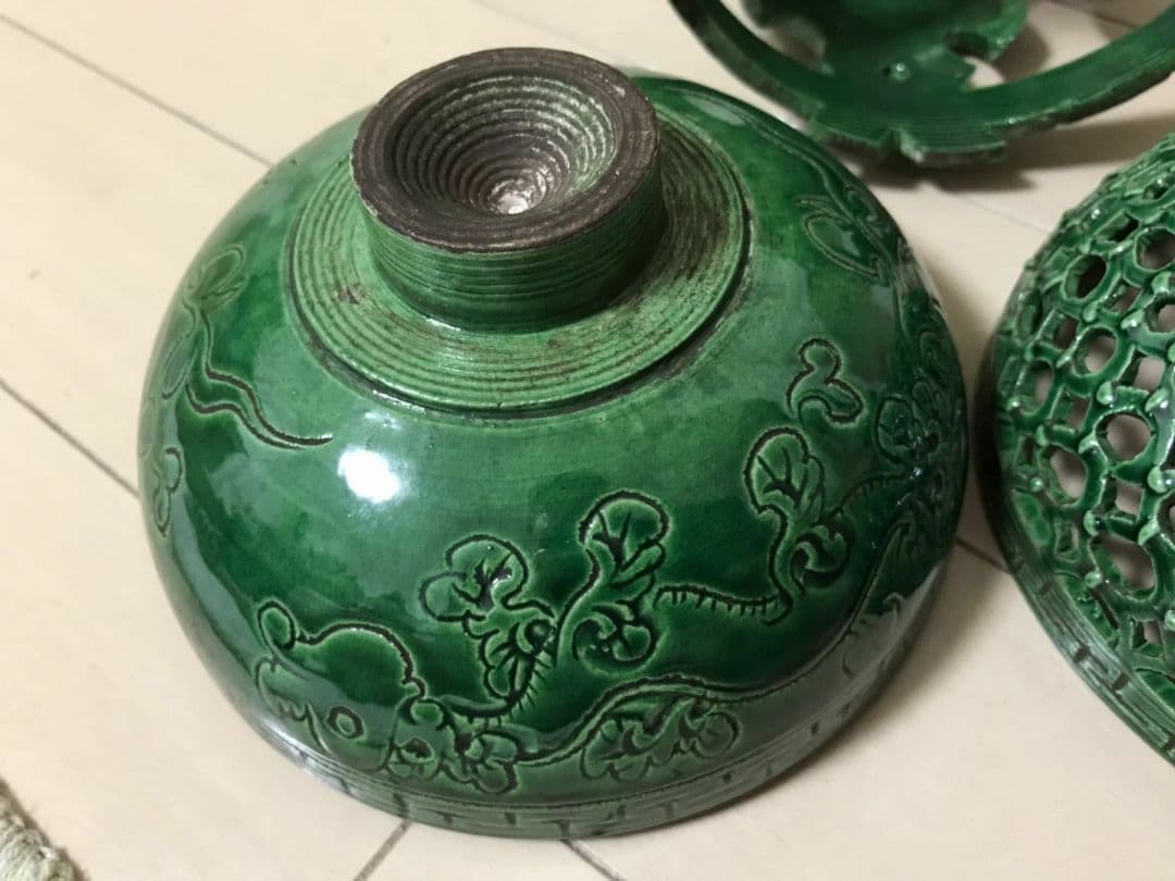 緑釉香炉 大清乾隆年制 銘あり