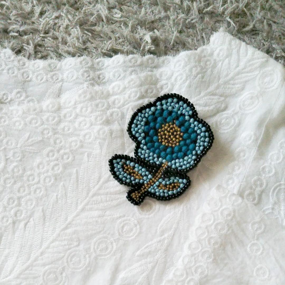 すみれ様 ⑨38ミナペルホネン ハンドメイド ブローチアクセサリー