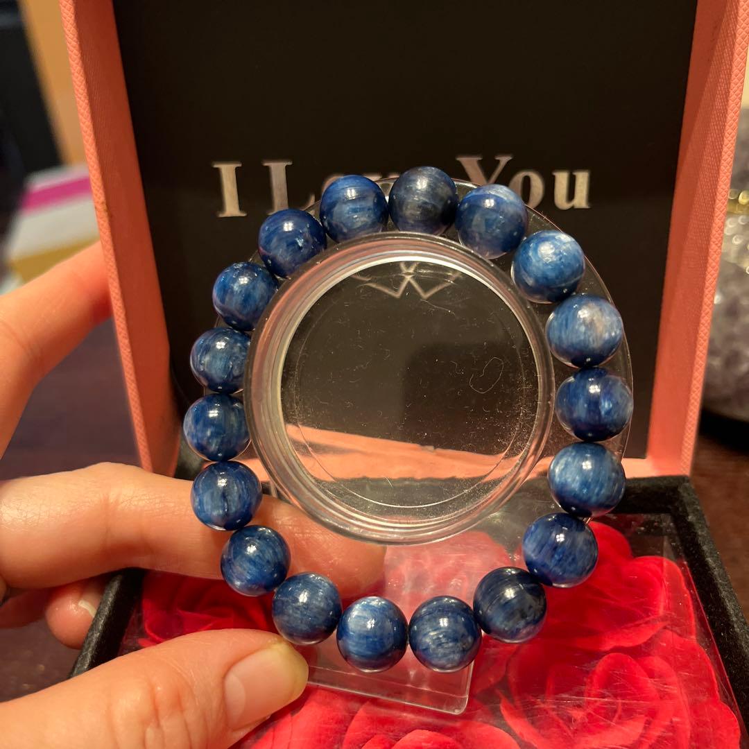 セール価格！天然石ブレスレット　高品質 カイヤナイト　大玉