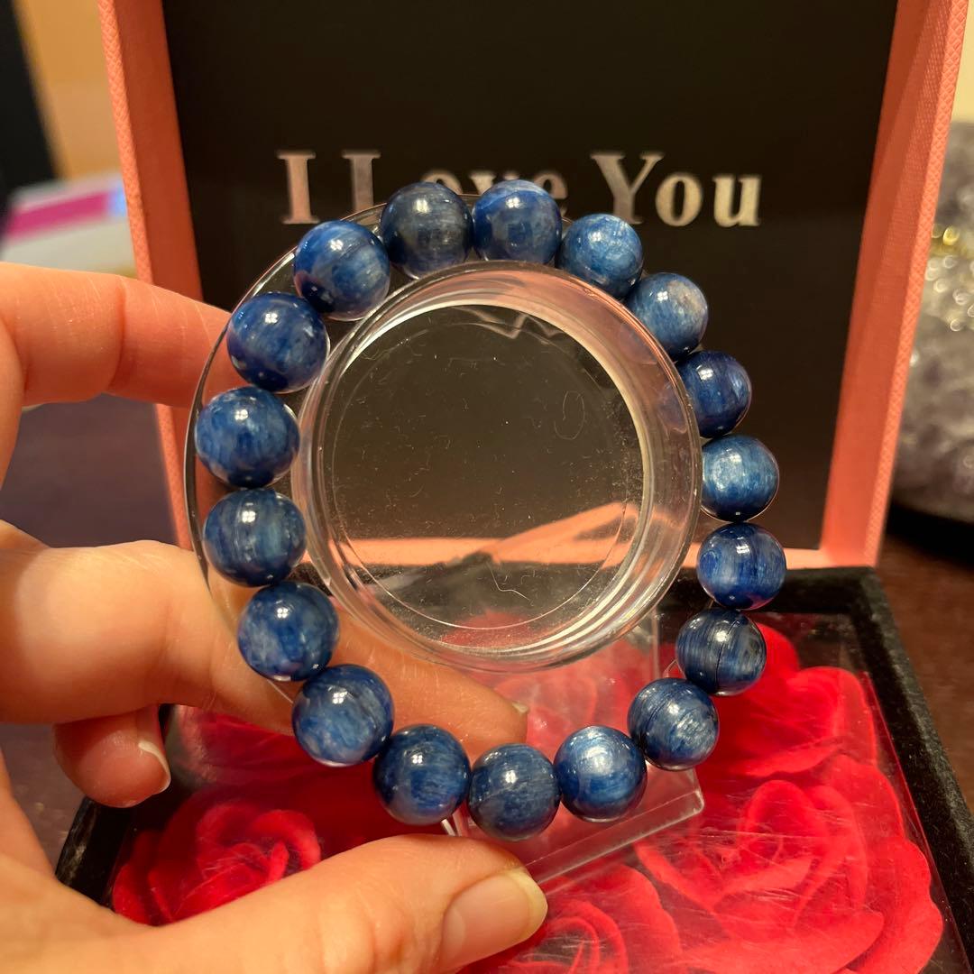 セール価格！天然石ブレスレット　高品質 カイヤナイト　大玉