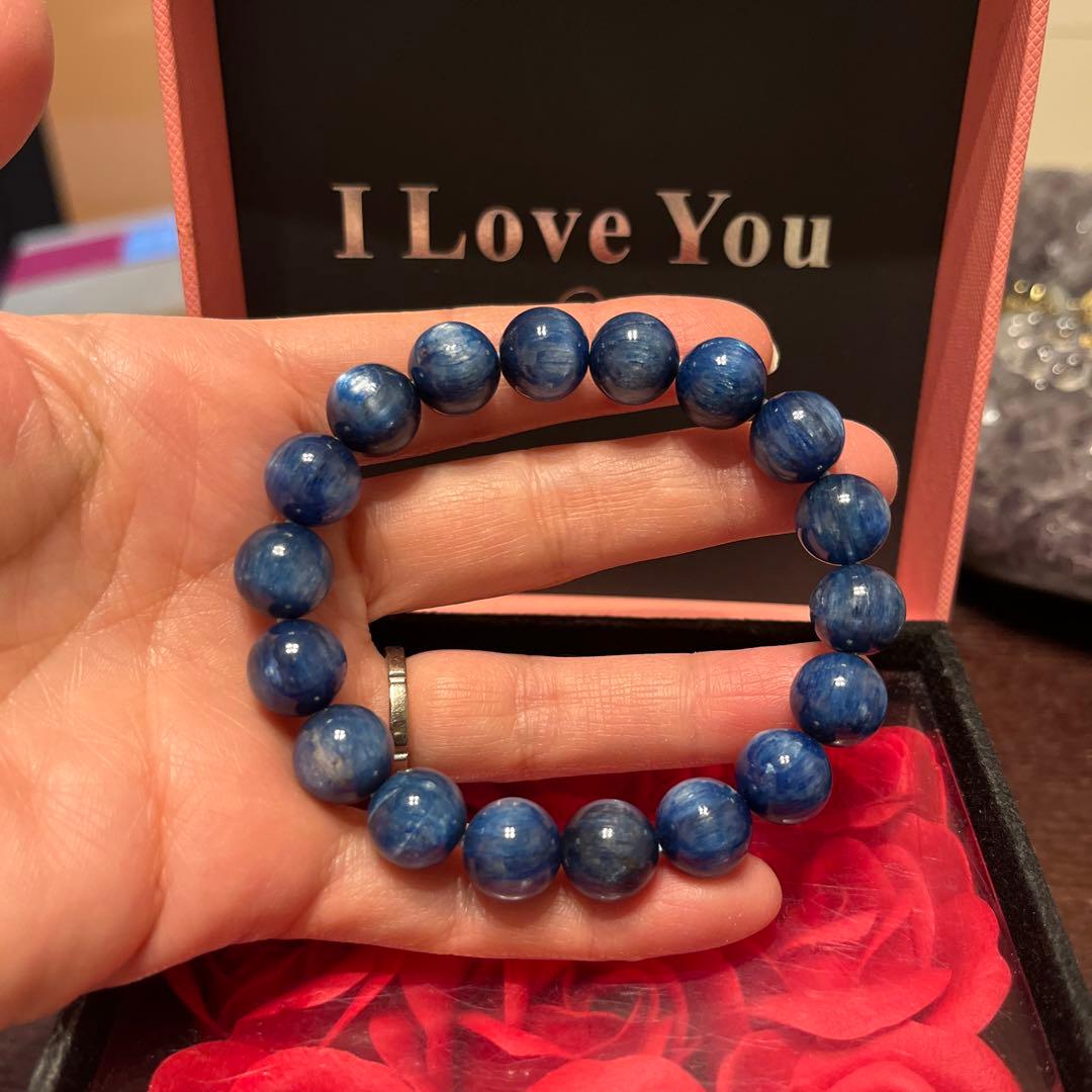 セール価格！天然石ブレスレット　高品質 カイヤナイト　大玉