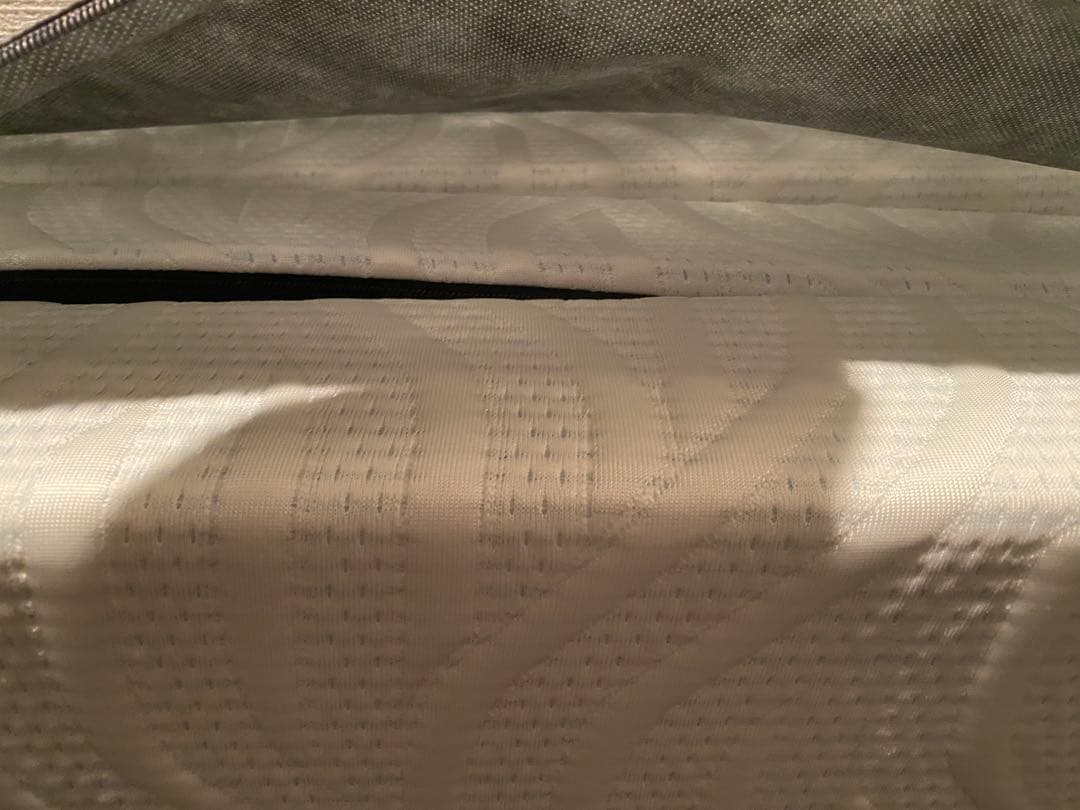 テンピュールプロ エアフトン 折りたたみ　マットレス　厚み9cm 三つ折り