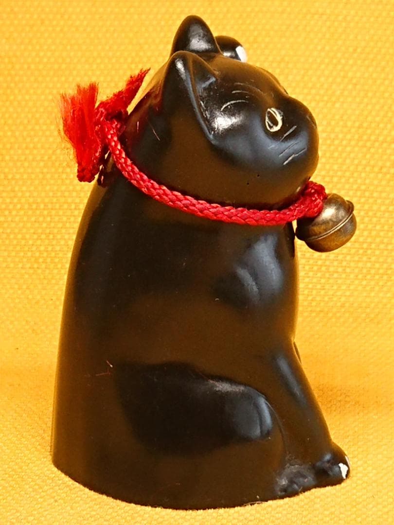 ネコ　猫　黒猫　招き猫　石製　置物　インテリア　工芸品　美術品　A2815
