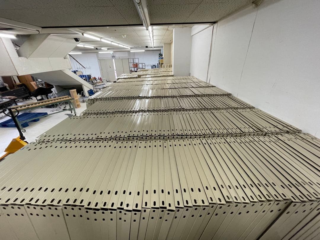 スチールラック 180×45×180 5段 ベージュ 3台分 福井県引き取り限定