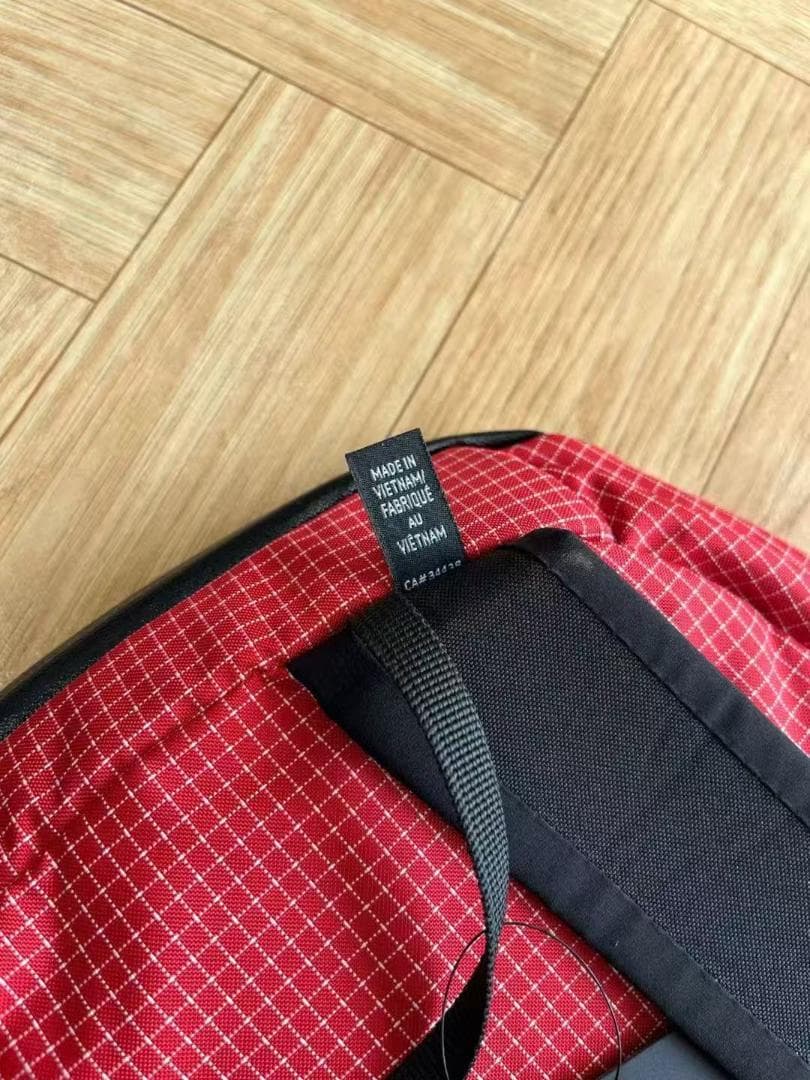 未使用 ARC'TERYX レッドチェックバックパック15L