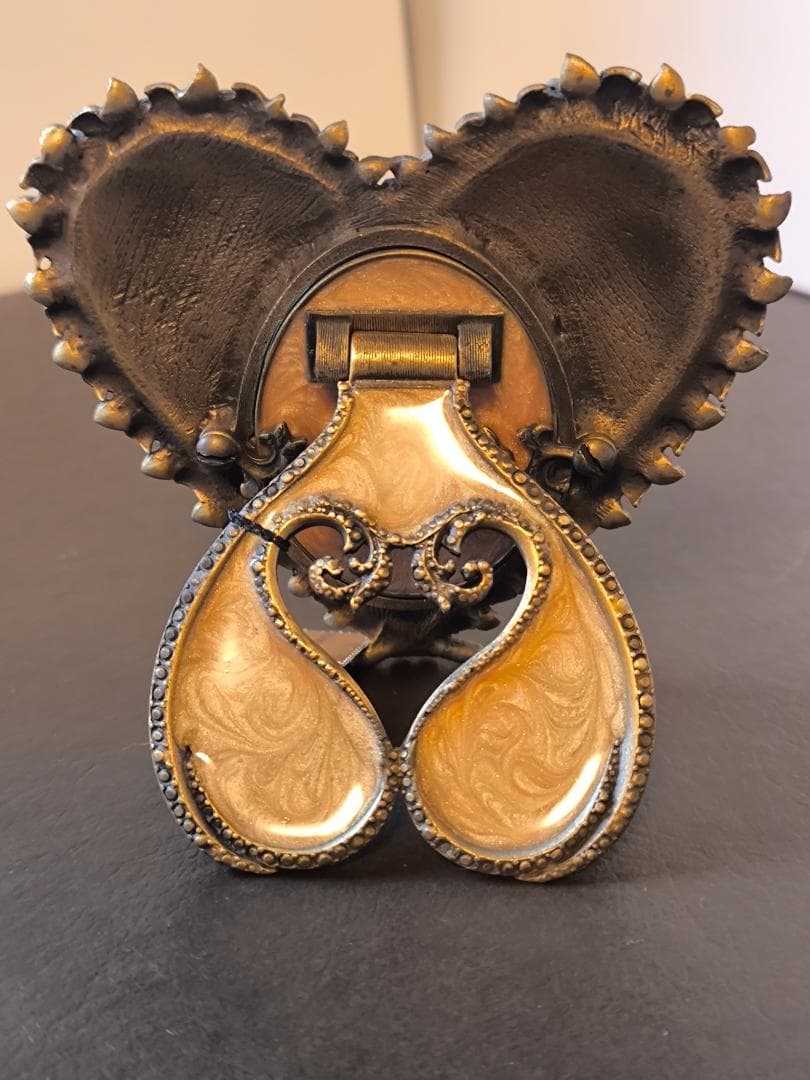 ジェイストロングウォーター フォトフレーム　アンティーク風 ハート