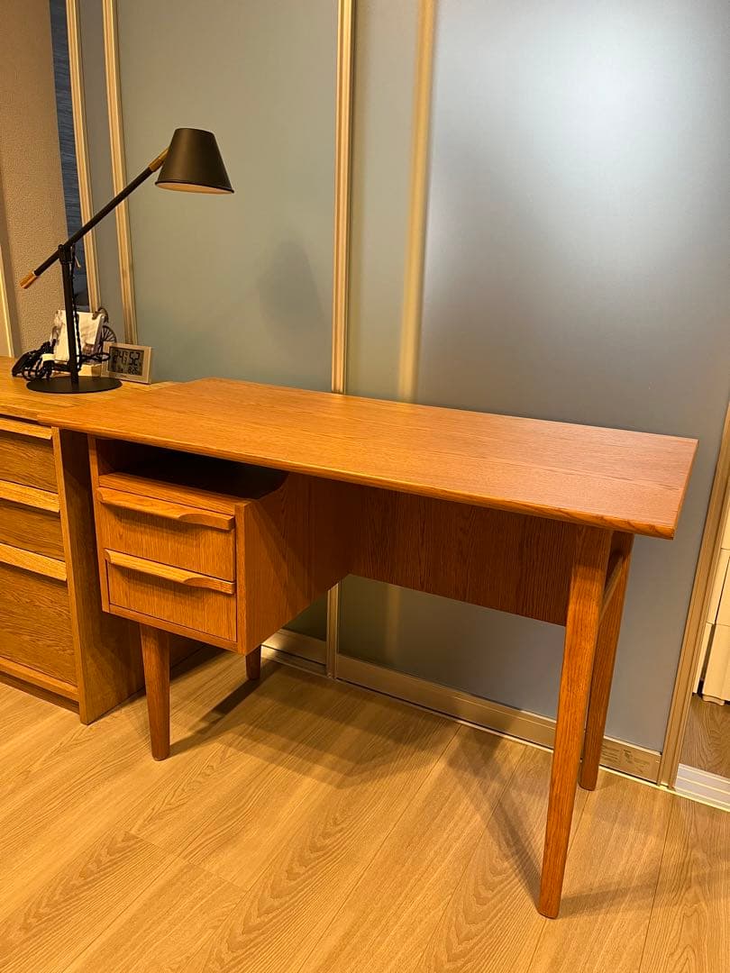 unico デスク TOVE