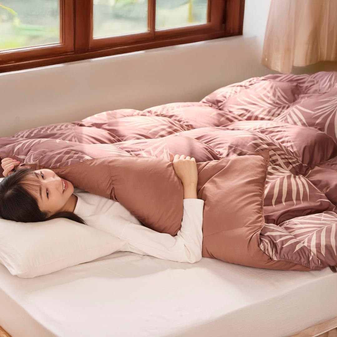 マイクロフラッフィー 掛けふとんホットプラス［ダブル］ラベンダー／テイジン