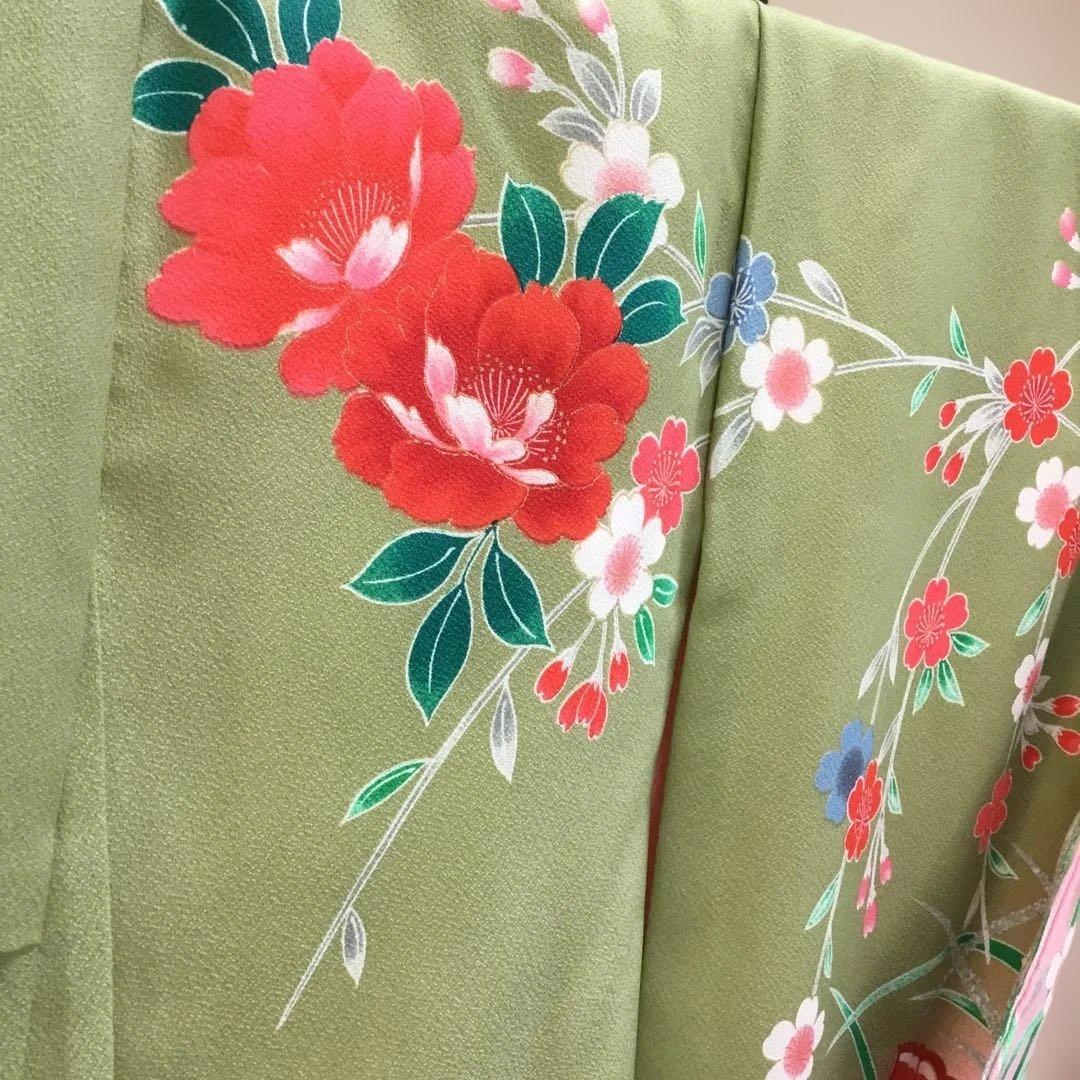 【新品未使用】七五三用 花柄 緑色 着物　7歳　ポリエステル　抹茶色　グリーン