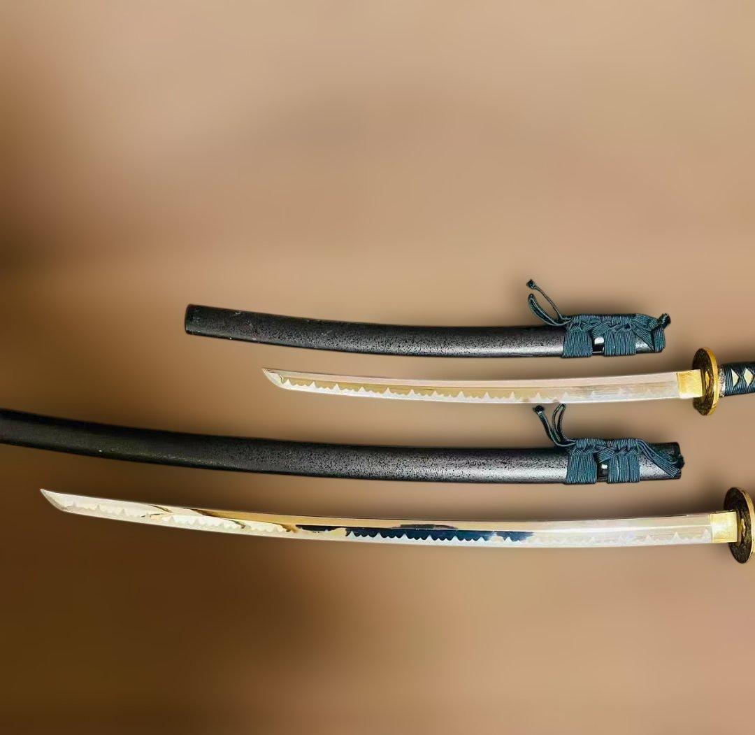 高級模造刀　居合刀　のたれ刃紋　2本セット　打刀　脇差　インテリア （刀4）