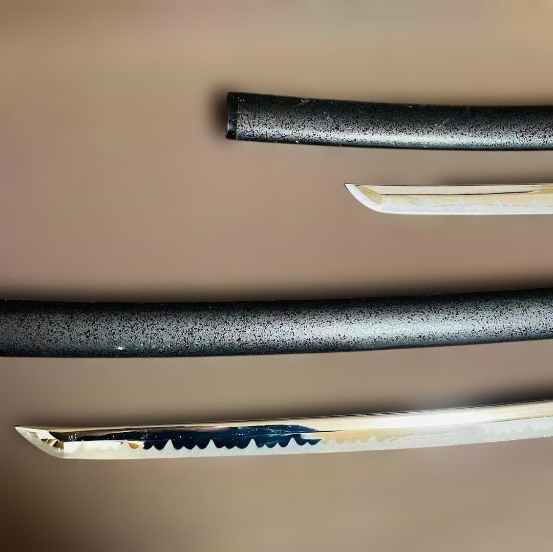 高級模造刀　居合刀　のたれ刃紋　2本セット　打刀　脇差　インテリア （刀4）