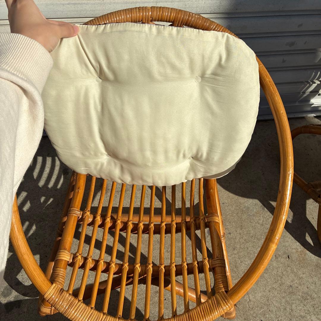 円形椅子2脚セット