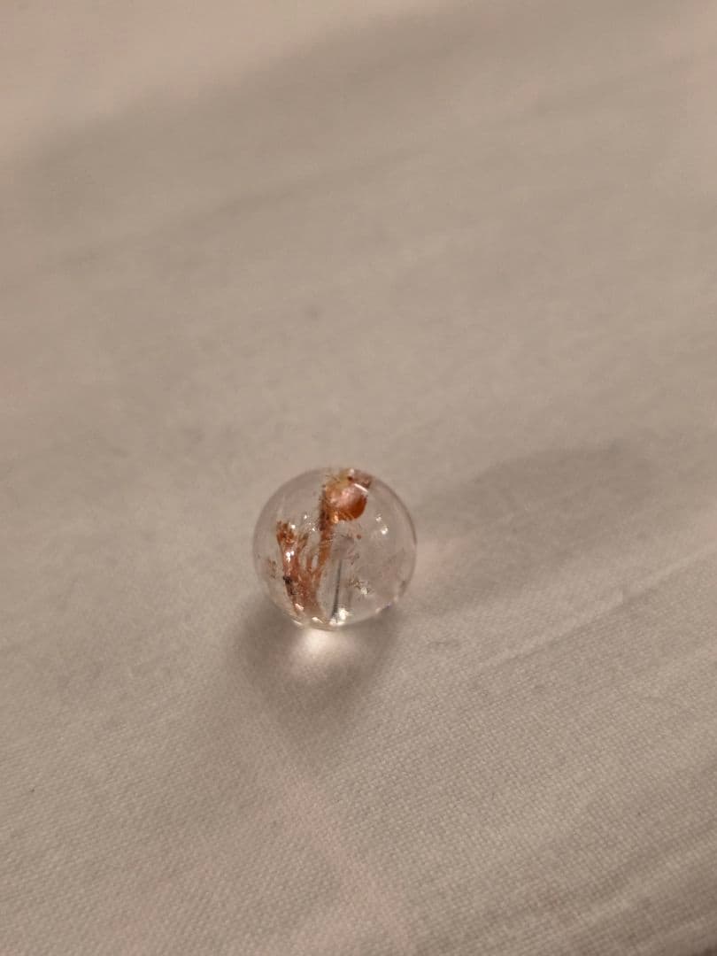 【極上・赤富士】天然レッドファントムクォーツ 13mm（激レア・水晶の結晶）