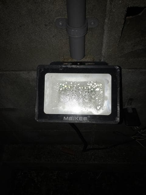 ウォールランプ 防水 防塵 リモコン付き RGB投光器 LED ライト 屋外