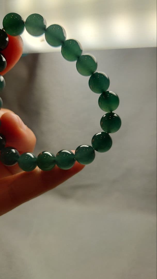 グアテマラ産　翡翠　ブレスレット