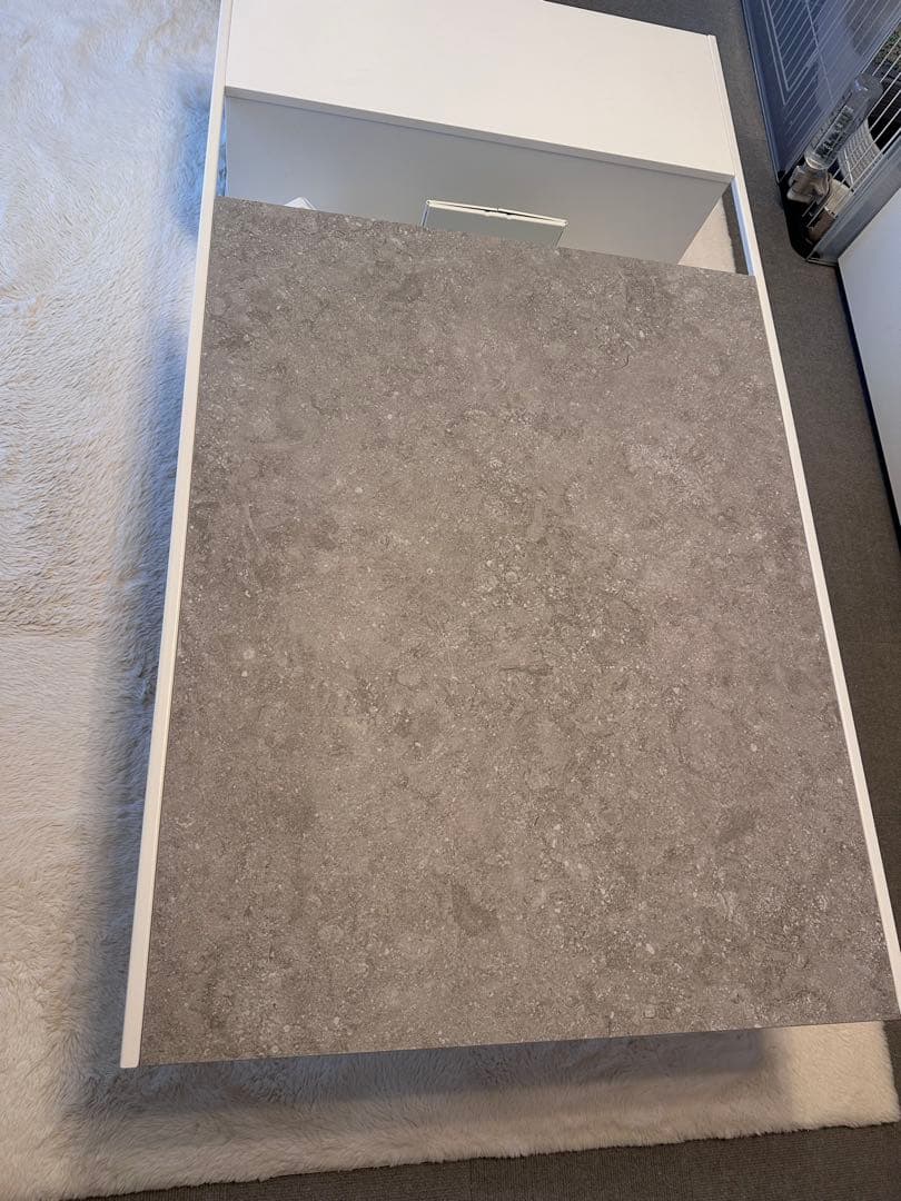 ボーコンセプト　ホワイト コーヒーテーブル グレー天板　掲載終了いたします