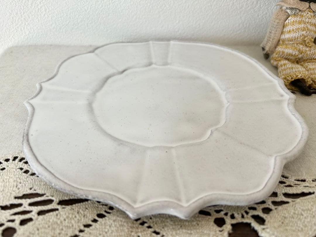 JUDYASTIER de VILLATTE プレート3、1セット