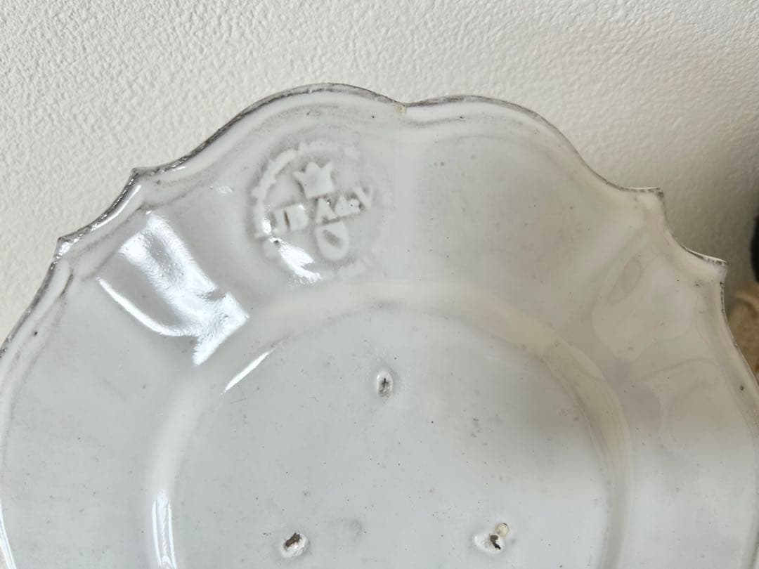 JUDYASTIER de VILLATTE プレート3、1セット