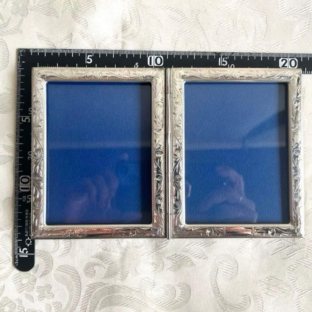 銀座和光　シルバー 970 刻印　二つ折り12×9.5 の2面フォトフレーム