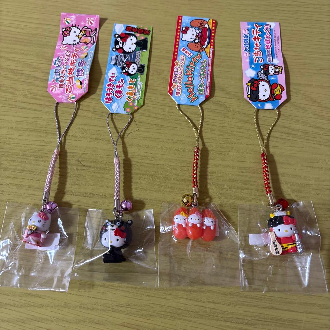 ご当地キティ 九州&沖縄 まとめ売り9点セット - メルカリ