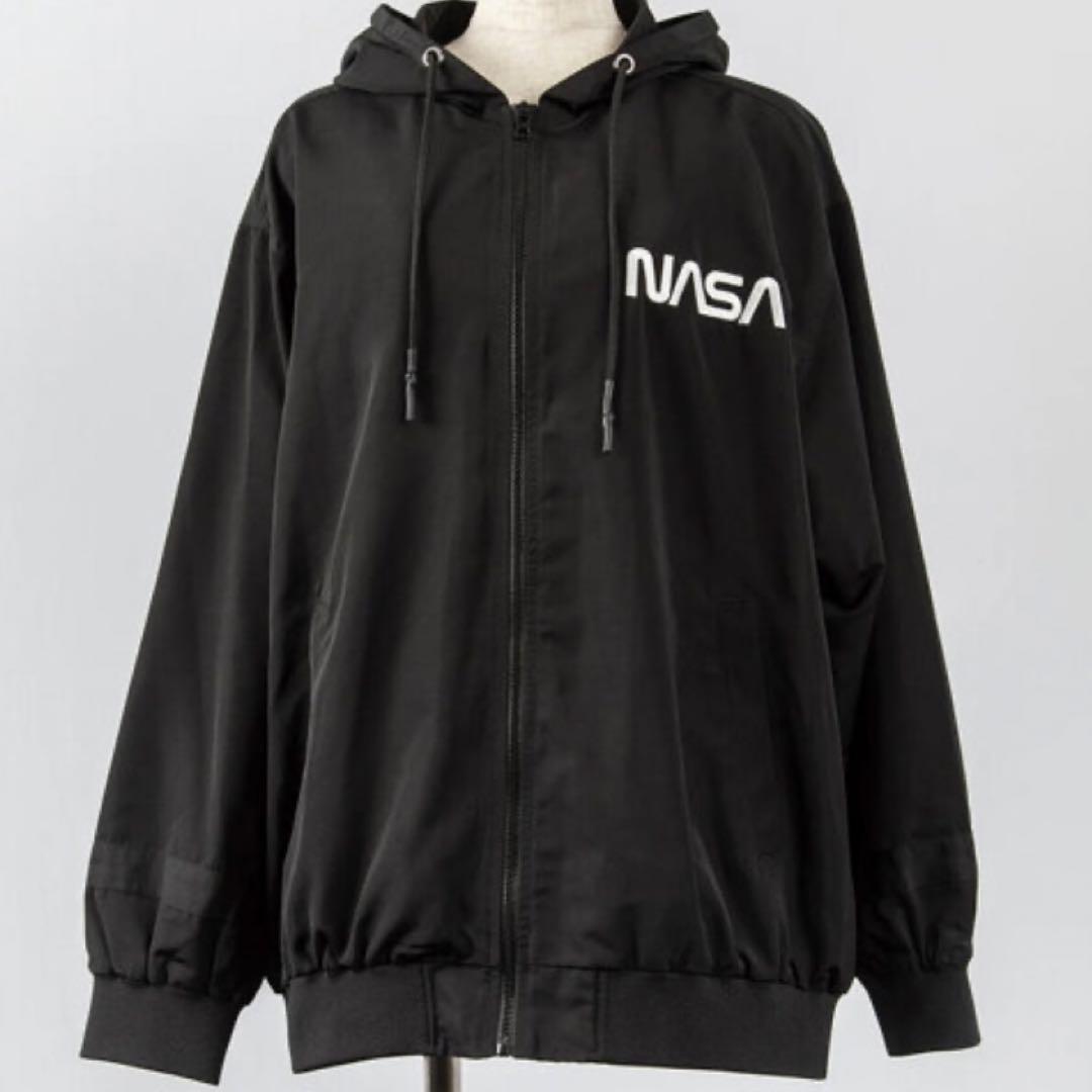 美品Mサイズ】ウマ娘 NASA 宇宙走娘 コスモピュエラ シェルパーカー 黒