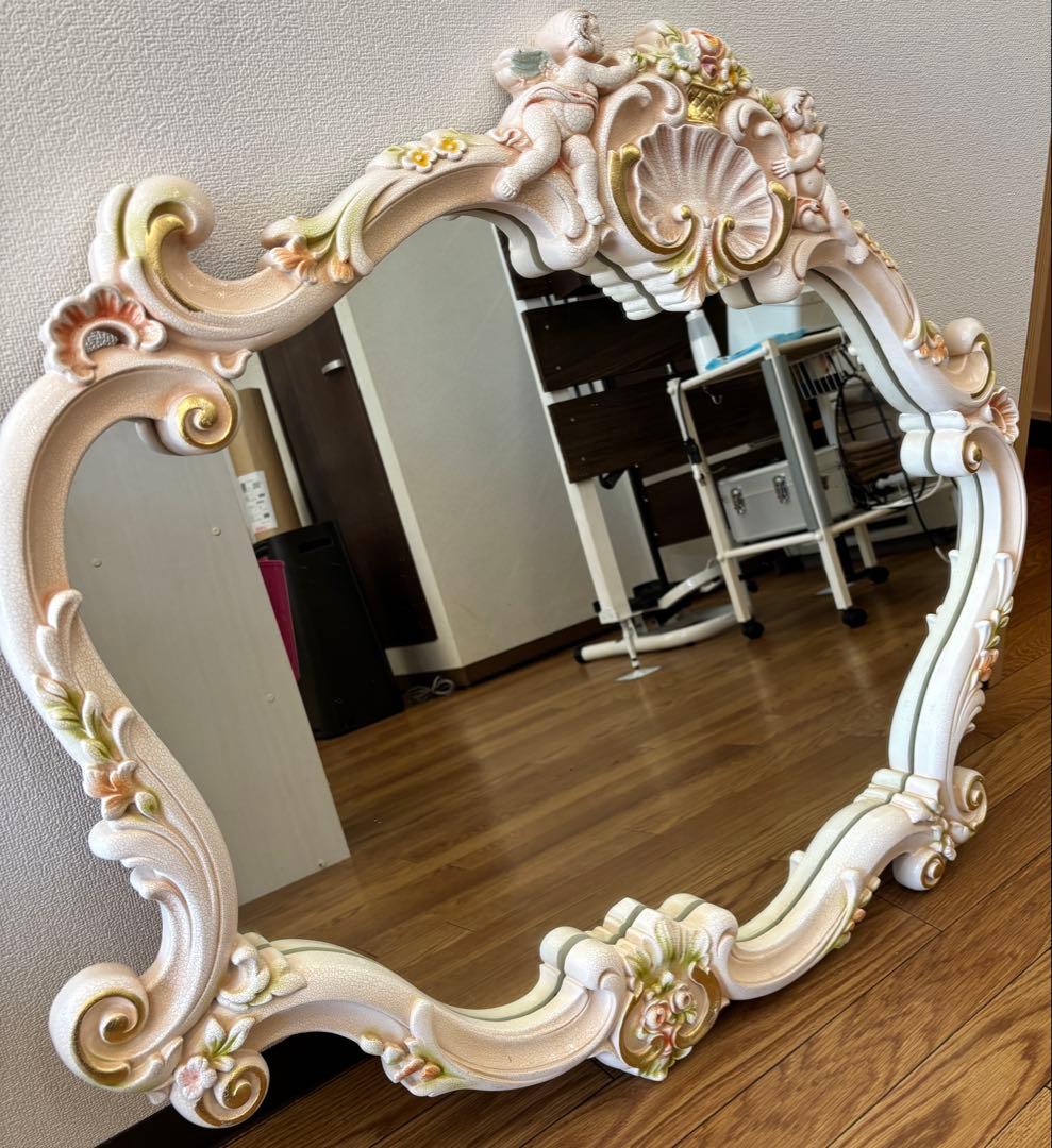 おもち【美品】アンティーク調 ミラー 壁掛け 洋風 シャビーシック