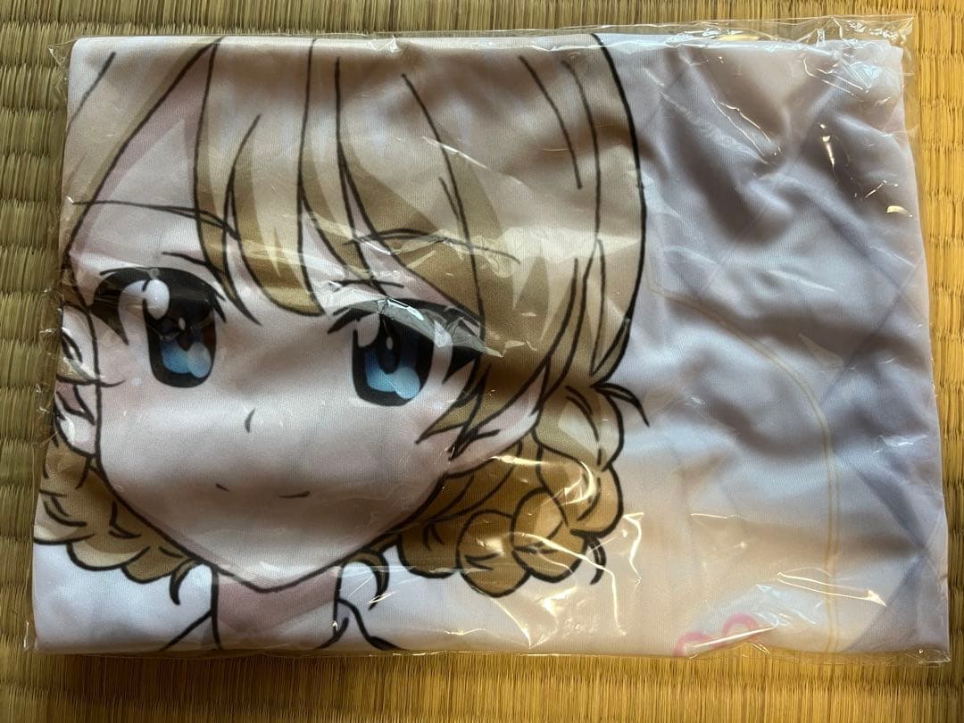 ガールズ＆パンツァー 最終章 ダージリン 添い寝抱き枕カバー　枕カバー　アクスタ