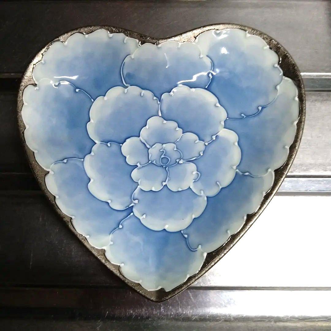 【貴重】　有田焼　文山窯　プラチナ ゴールド牡丹柄　ハート型中皿2枚