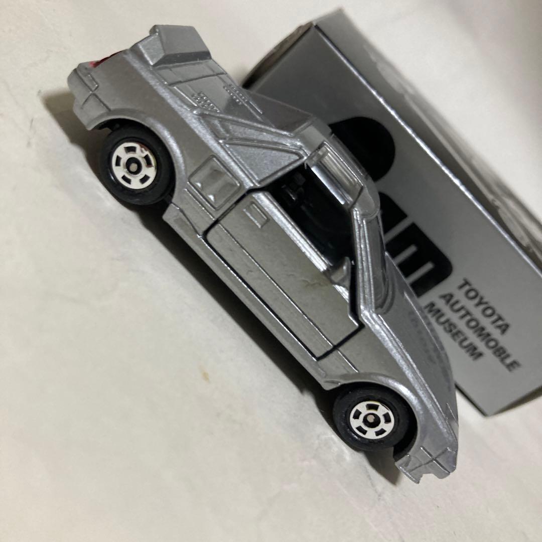トミカトヨタMR2です。1984日本製 車体シルバー黒シート仕様TAM特注