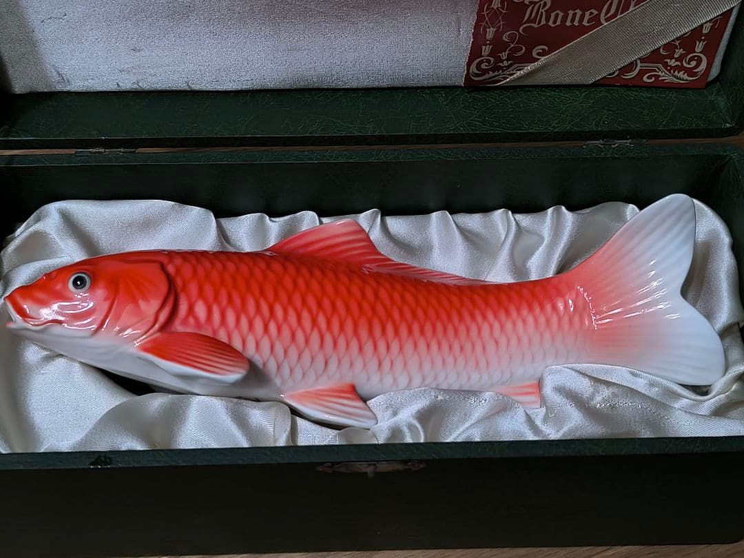 ノリタケ 鯉 置物 日本陶器会社 ボーンチャイナ ★共箱、説明カード付き！