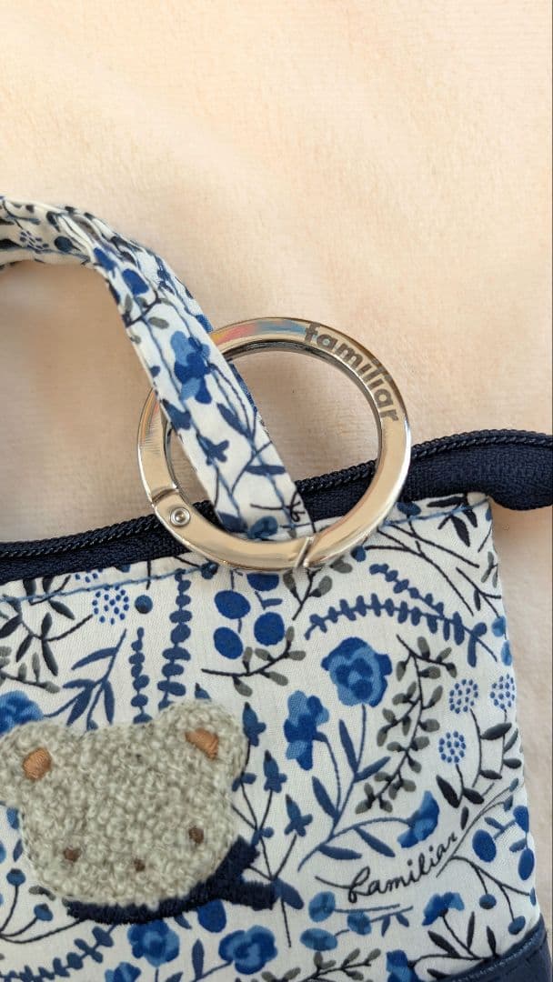 ファミリア ミニバッグチャーム リバティ (ネイビー) Familiar - メルカリ