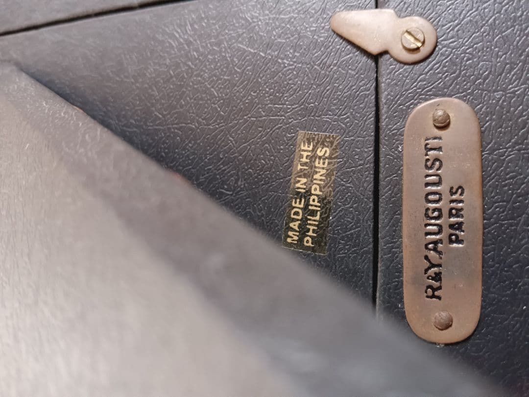 お値下　R＆Y AUGOUSTI PARIS　フォトフレーム　写真立て　額　木製