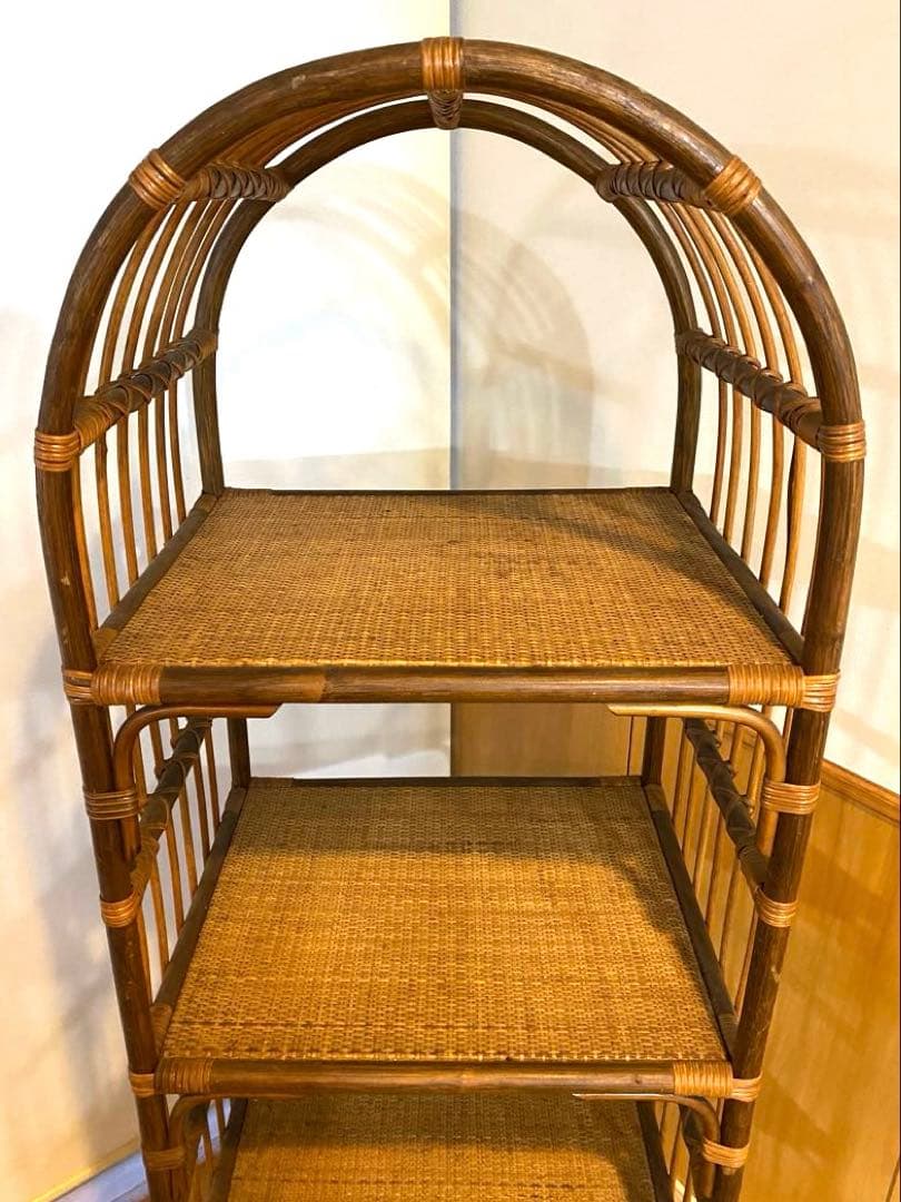 ラタン✴︎アーチ型✴︎オープンシェルフ✴︎アンティーク✴︎4段✴︎インテリア✴︎冬の模様替え