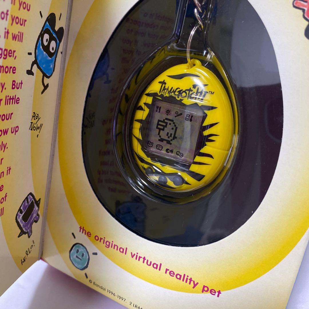 たまごっち 初代 トラ ヒョウ 黄 黒 携帯ペット バンダイ 海外 - メルカリ
