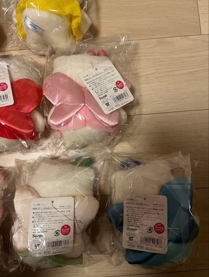 ハローキティ　フラワーガーデン　フェアリー　ぬいぐるみ　9個セット