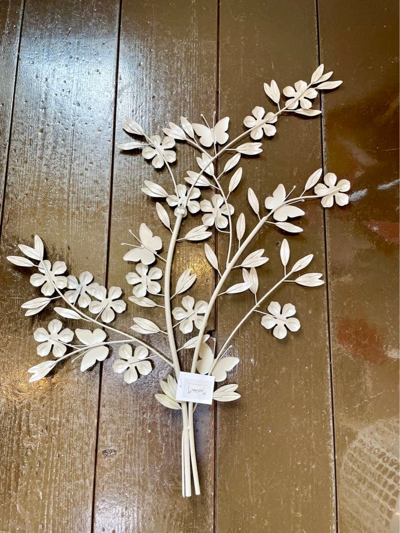 蝶々　花　枝木　壁掛け　インテリア　オブジェ