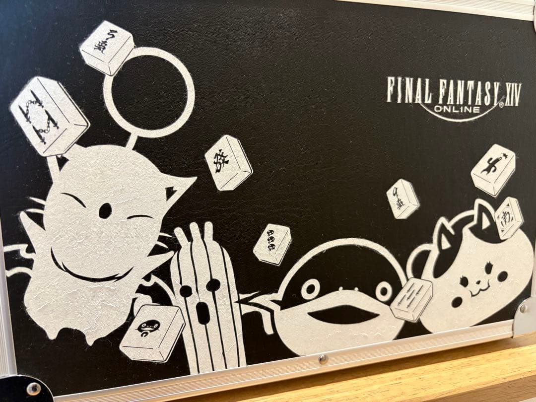 【期間限定値下げ】未使用　ファイナルファンタジーXIV　ドマ式麻雀牌＆麻雀マット