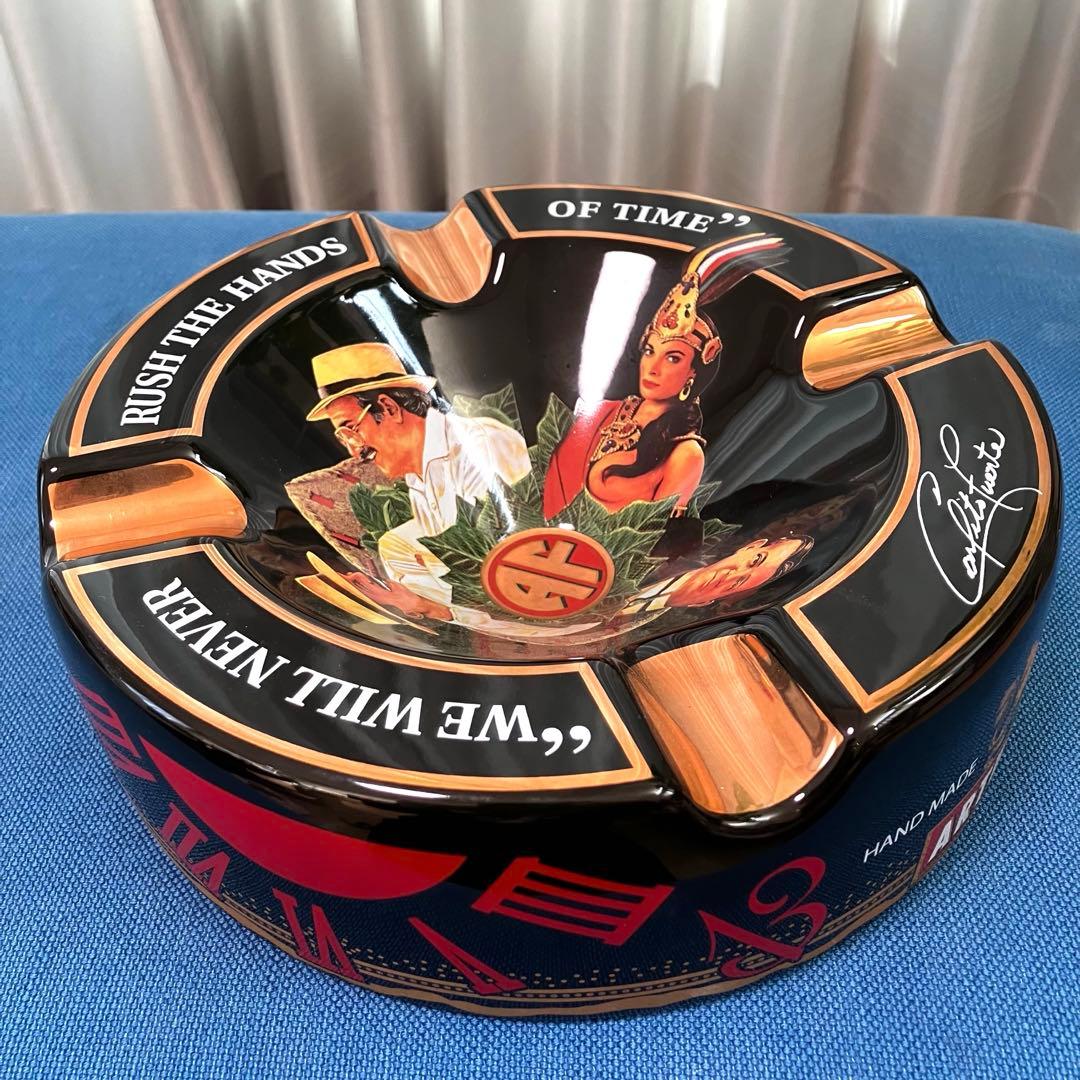 ARTURO FUENTE アルトゥーロ 陶磁器 灰皿 ブラック ゴールド